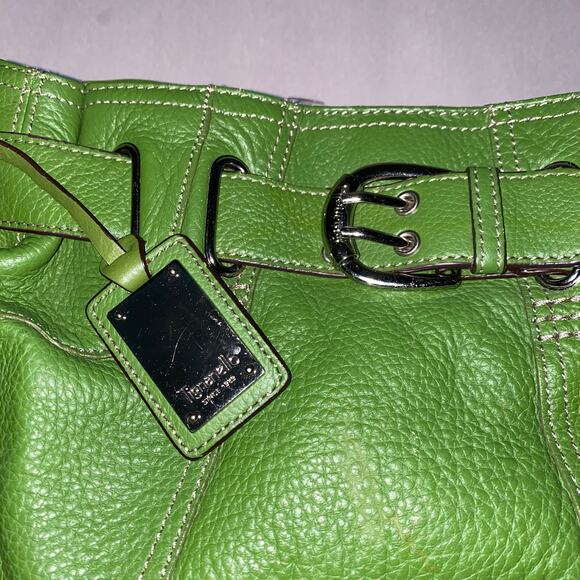 Tignanello Green Pebbled Leather Shoulder Bag Buckle Detail east west handbag - Picture 11 of 11